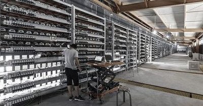 A bustling mining farm bustling with operations and processes